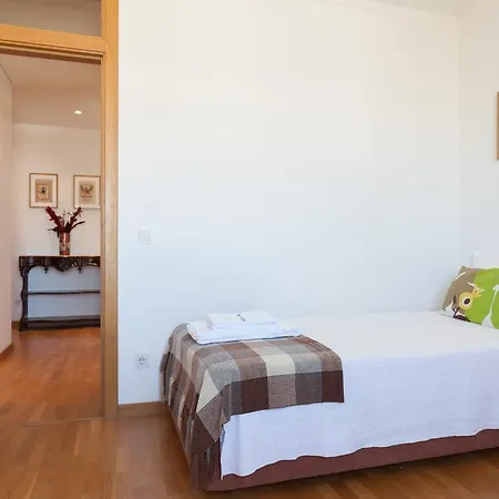 Flh Expo Flat With View Lisbon