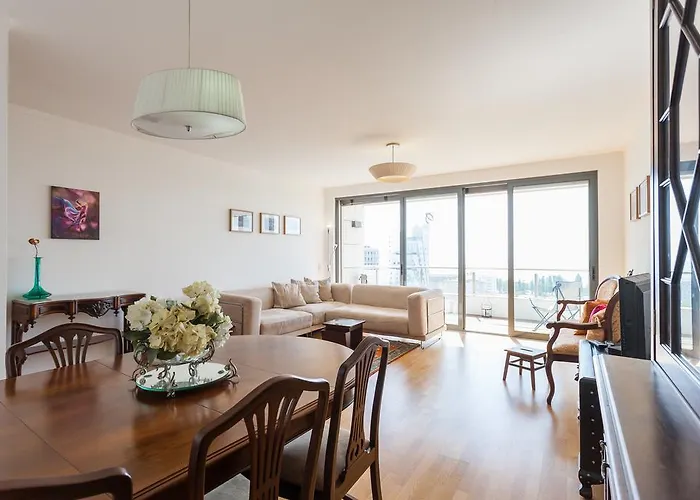 Flh Expo Flat With View
